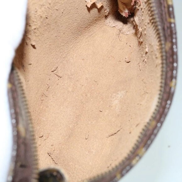 LOUIS VUITTON Monogram Bucket PM Pouch Accessory Pouch LV Auth 63935 - Picture 3 of 16